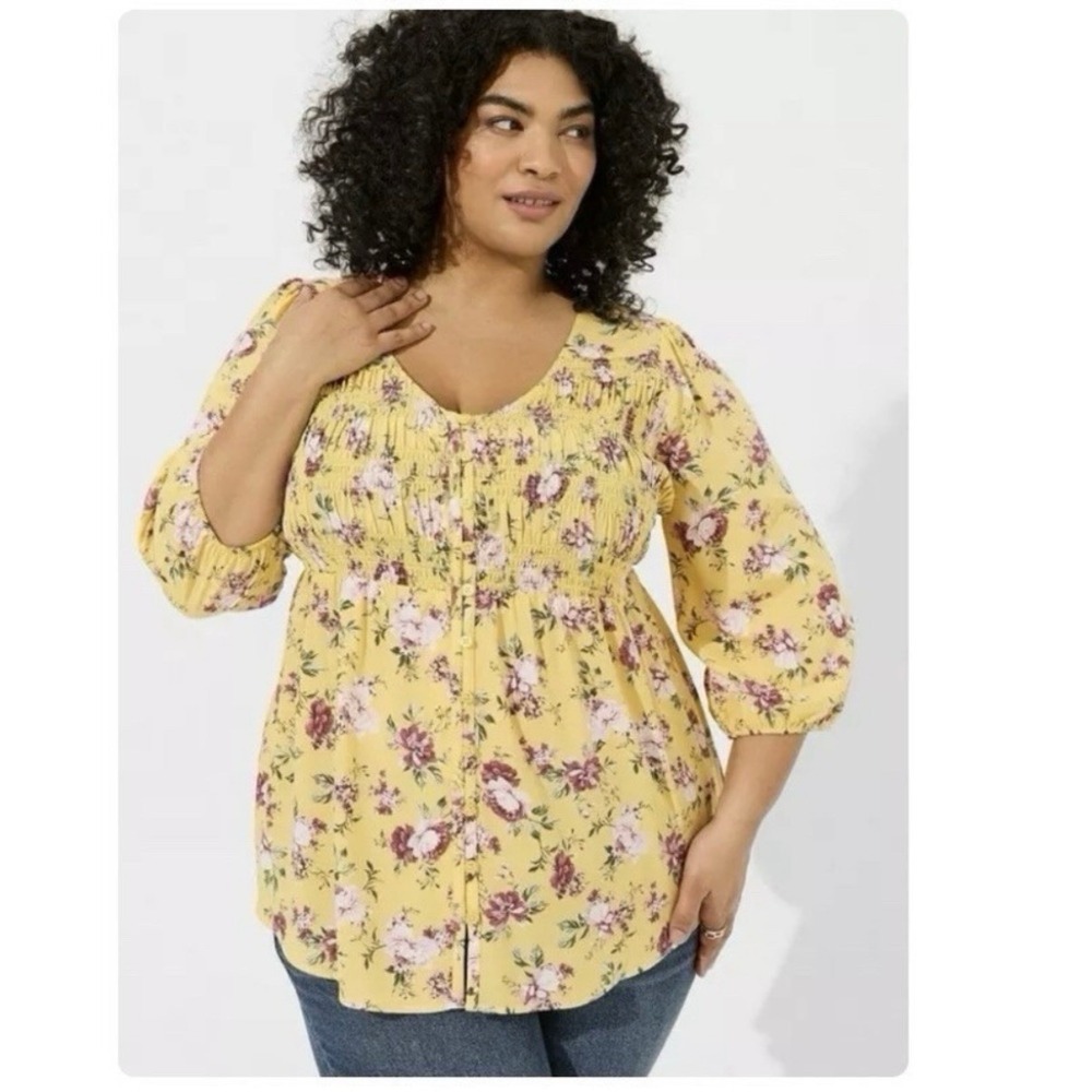 Torrid Yellowโ Floral Challis Smocked 3/4 Sleeve Pullover Top Size 3X
